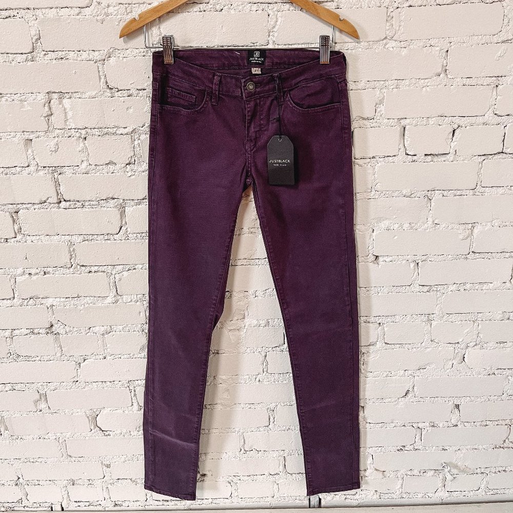 BRAND NEW High-Waisted Purple Jeans with STRETCH
